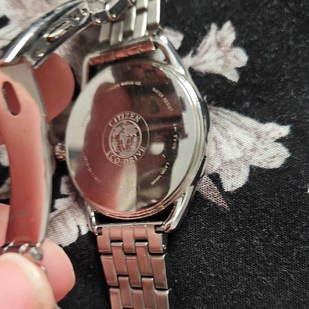 Citizen Women's Eco-Drive Watch with Crystal Accents - Picture 8 of 13